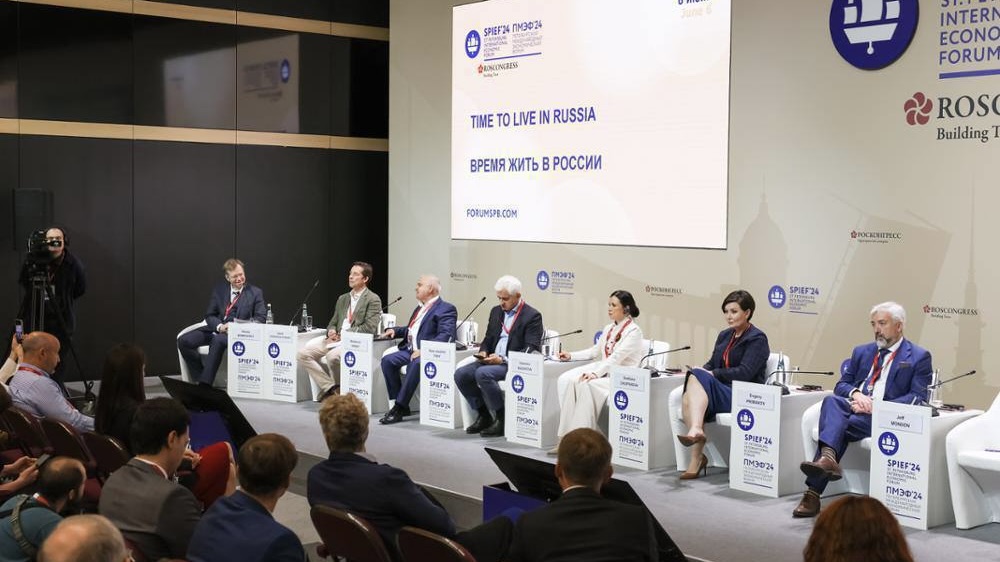 Евгений Примаков рассказал о переселении соотечественников в Россию на ПМЭФ-2024